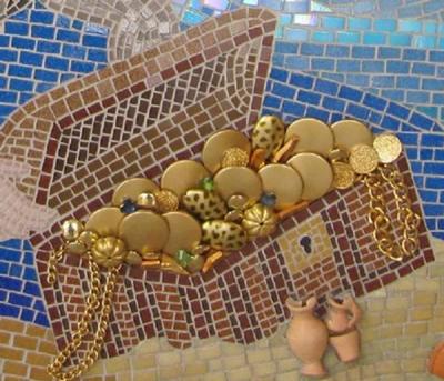 mosaic-underwater-diver-and-treasure-chest-21496514